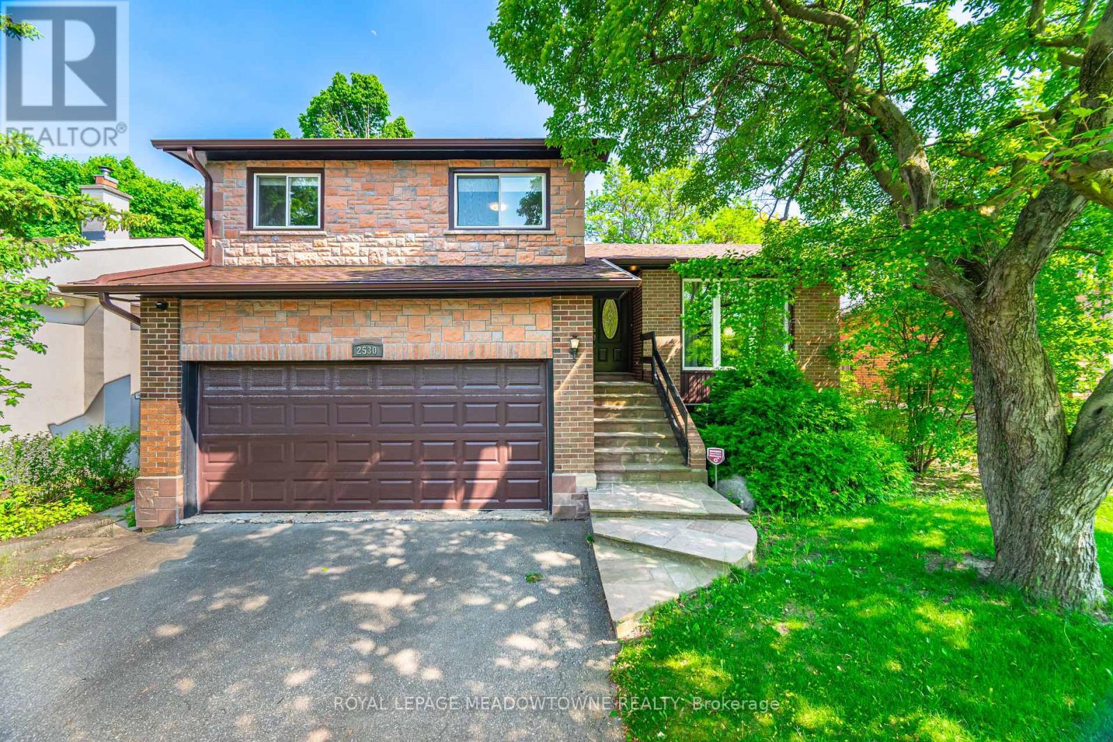 2530 WINDWOOD DRIVE, Mississauga, Ontario