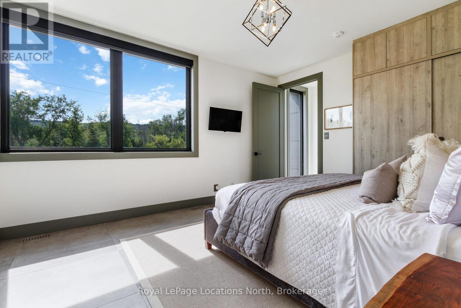 209713 26 Highway, Blue Mountains, Ontario  L9V 0T7 - Photo 25 - X12156491