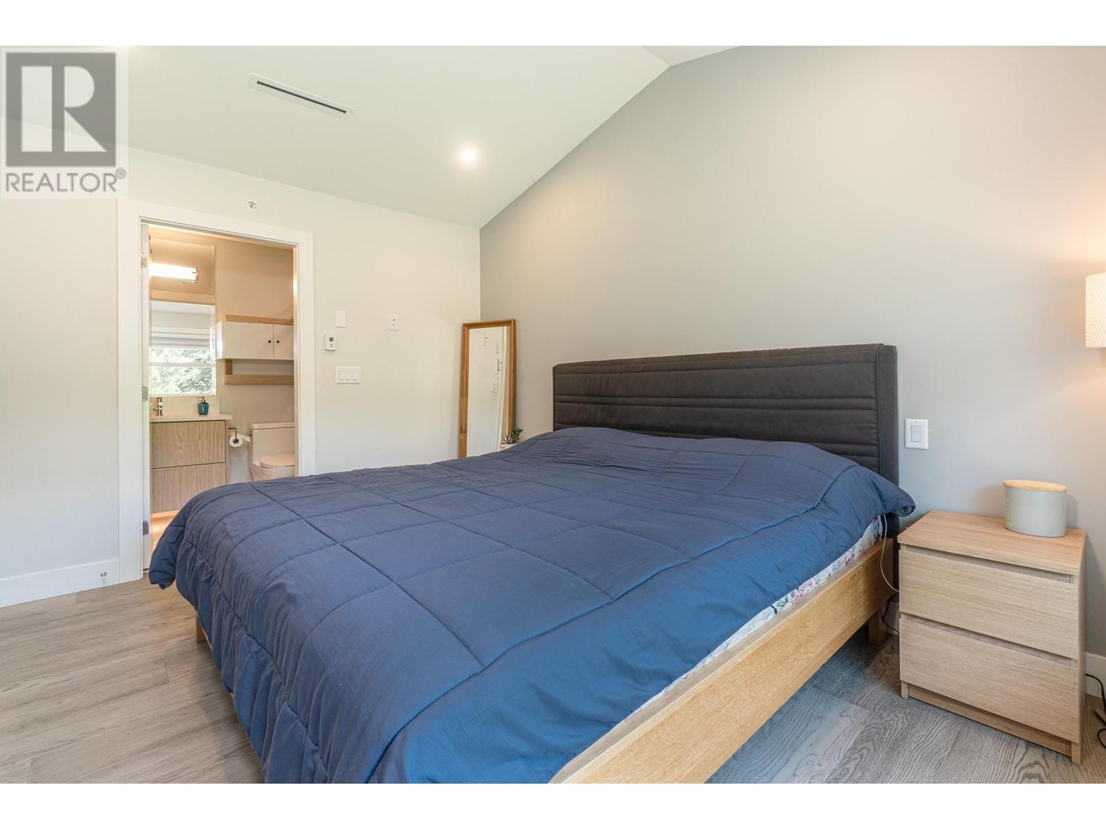 11 933 Premier Street, North Vancouver, British Columbia  V7J 2G7 - Photo 28 - R3009941