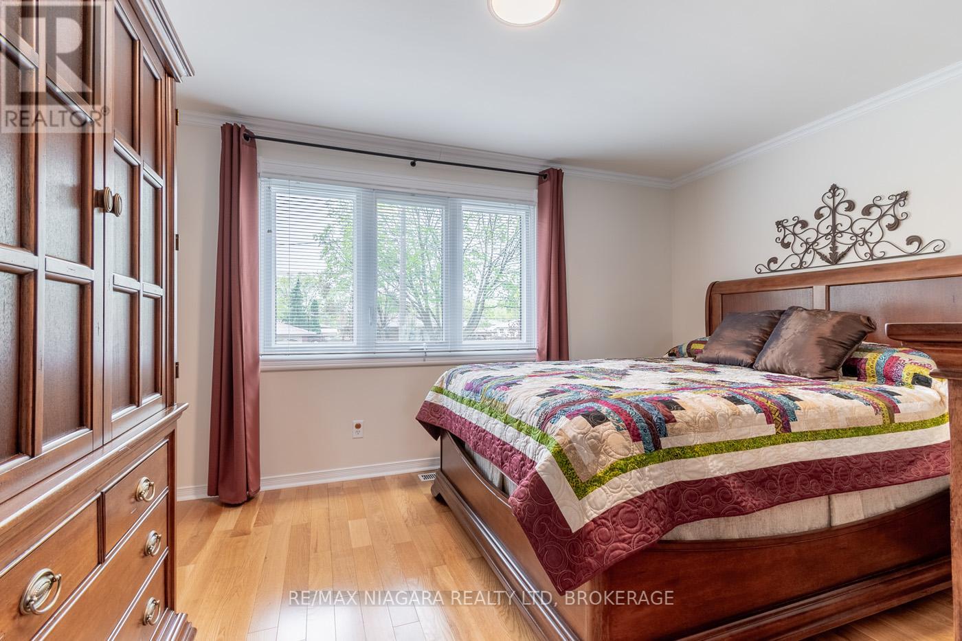 48 Lockview Crescent, St. Catharines, Ontario  L2M 2T3 - Photo 21 - X12193310