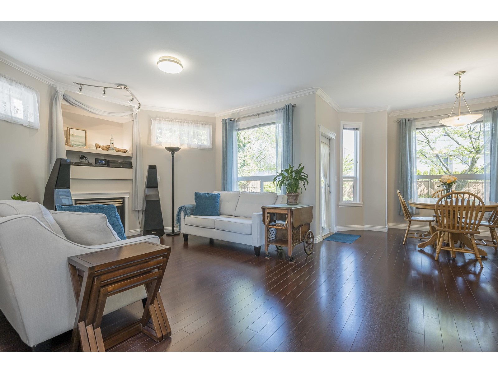 16477 59a Avenue, Surrey, British Columbia  V3S 6M6 - Photo 4 - R3010295