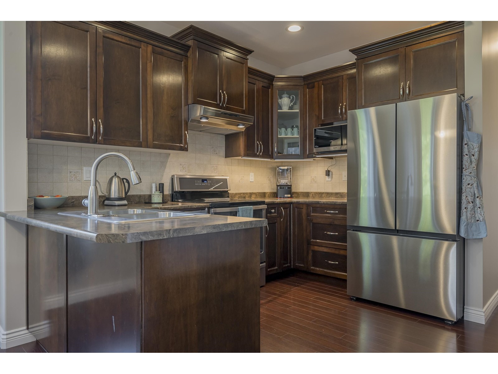 16477 59a Avenue, Surrey, British Columbia  V3S 6M6 - Photo 10 - R3010295