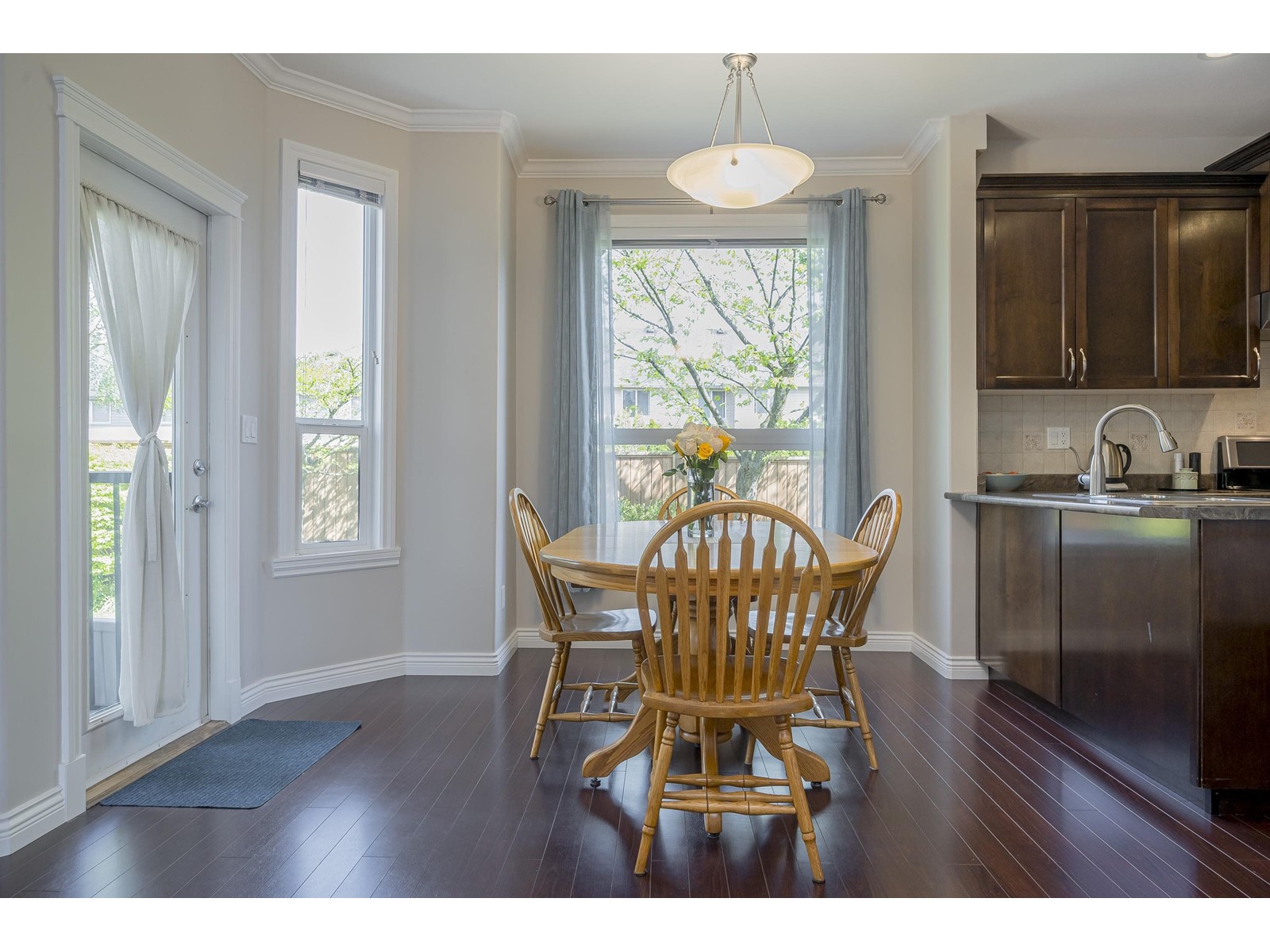 16477 59a Avenue, Surrey, British Columbia  V3S 6M6 - Photo 9 - R3010295