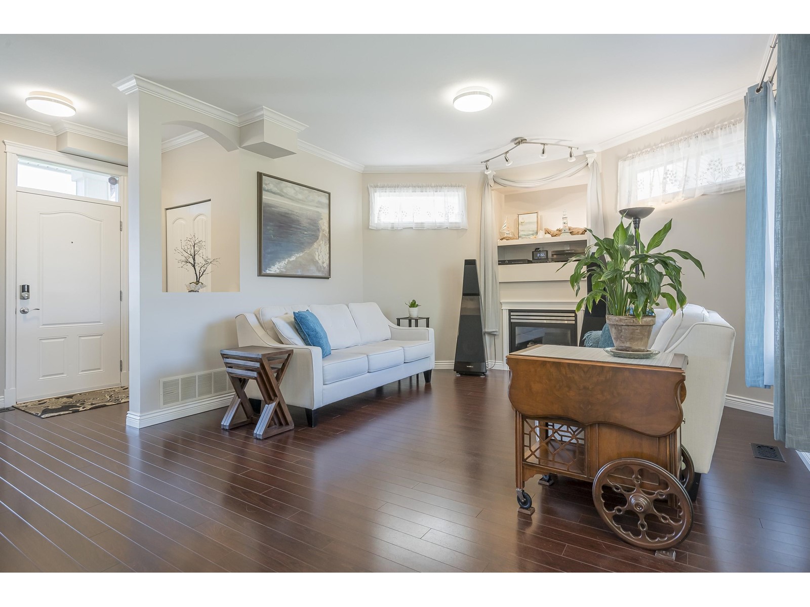 16477 59a Avenue, Surrey, British Columbia  V3S 6M6 - Photo 6 - R3010295