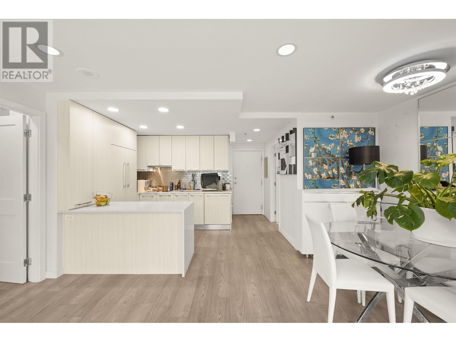 1205 930 CAMBIE STREET, Vancouver, British Columbia