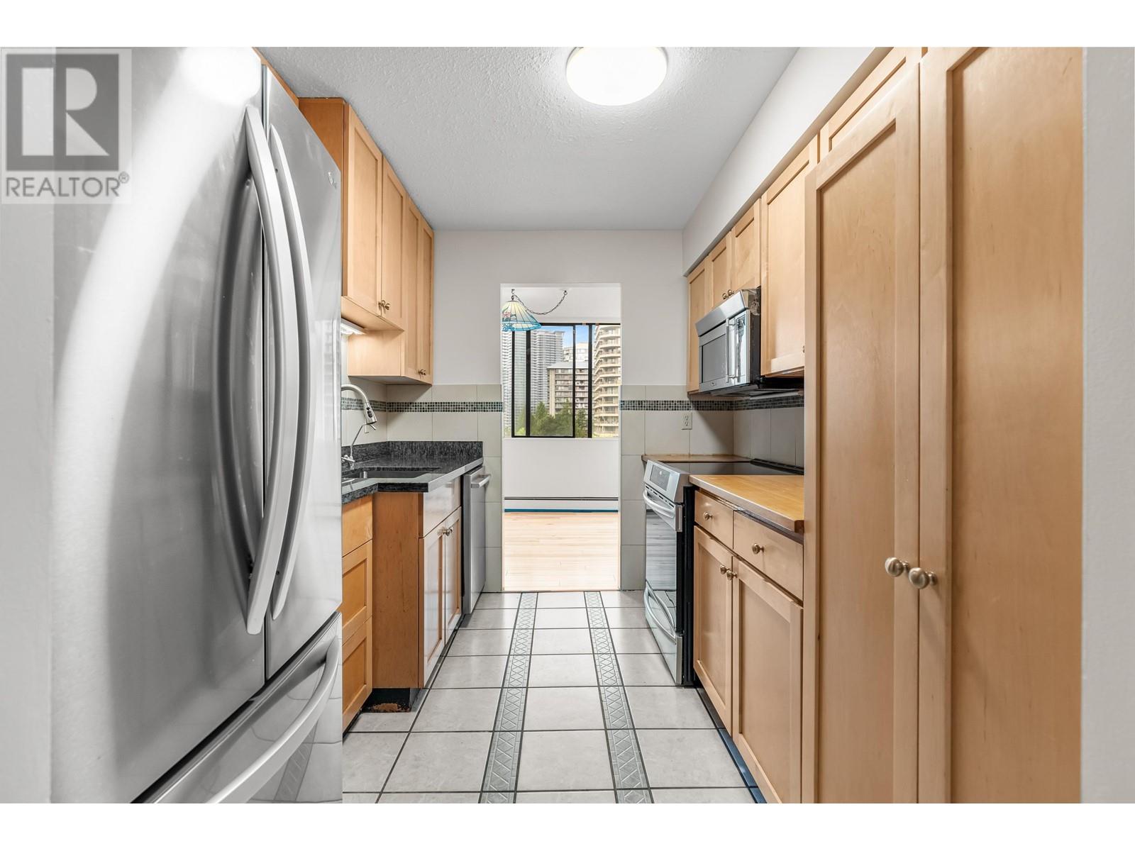 1106 2060 Bellwood Avenue, Burnaby, British Columbia  V5B 4V2 - Photo 3 - R3010752
