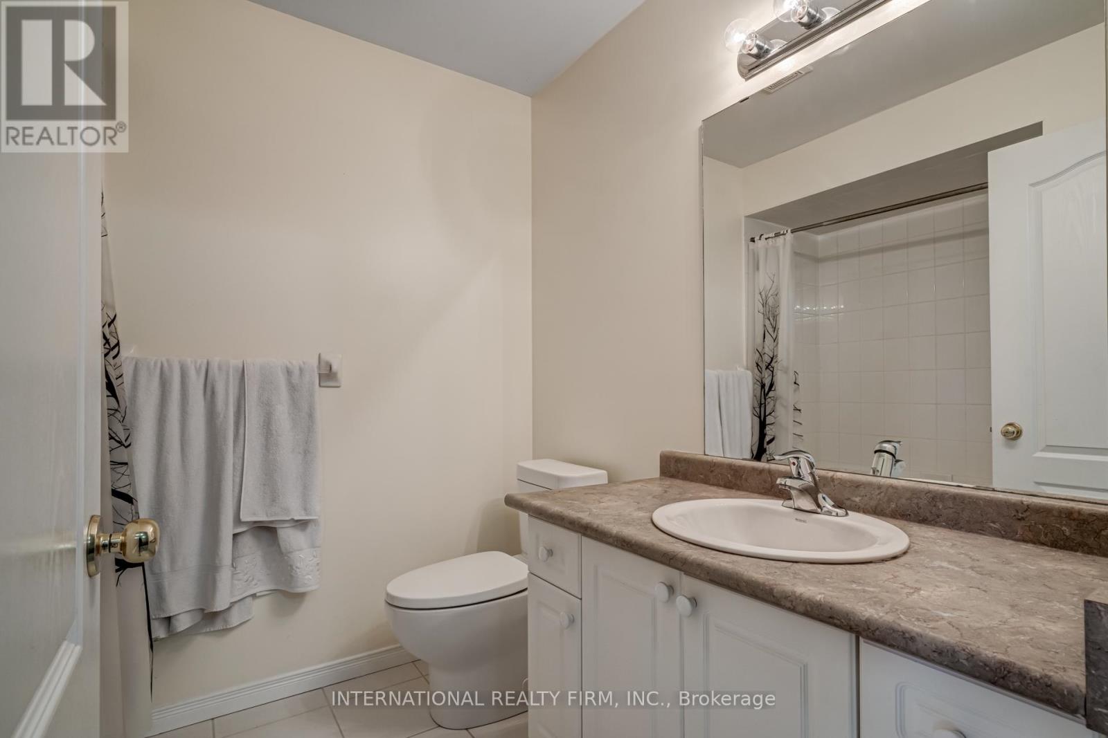 47 - 7 Southside Place, Hamilton (Mountview), Ontario  L9C 7W6 - Photo 23 - X12192959