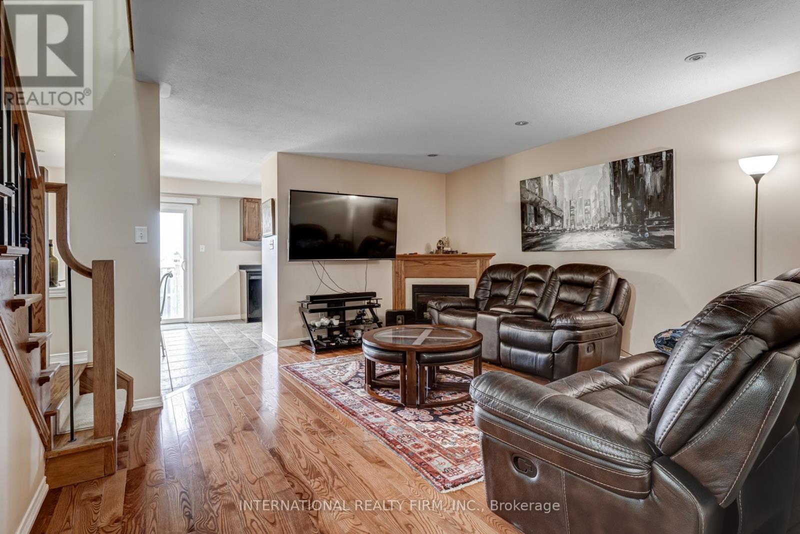 47 - 7 Southside Place, Hamilton (Mountview), Ontario  L9C 7W6 - Photo 13 - X12192959