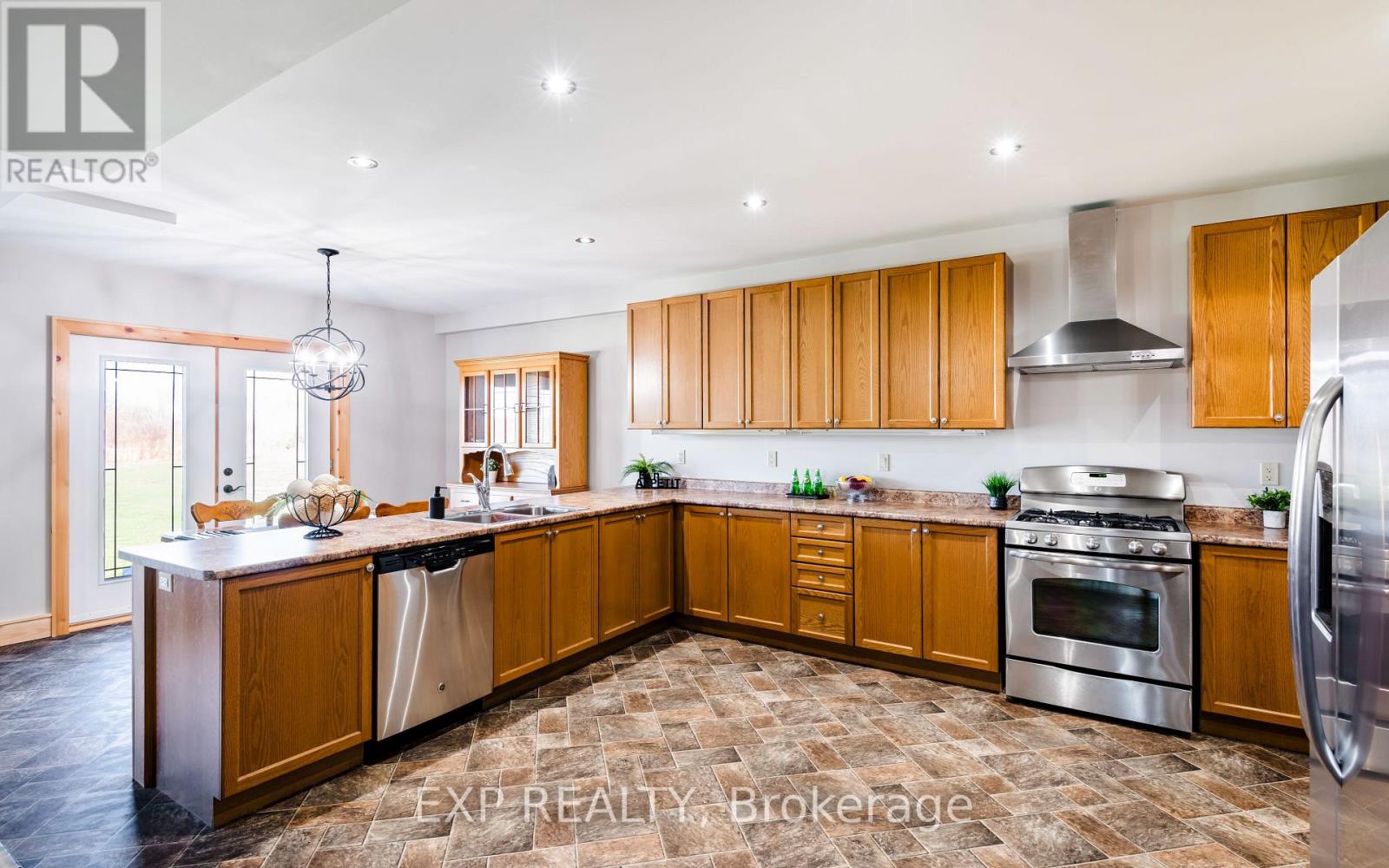 295089 8th Line, Amaranth, Ontario  L9W 0K1 - Photo 15 - X12192966