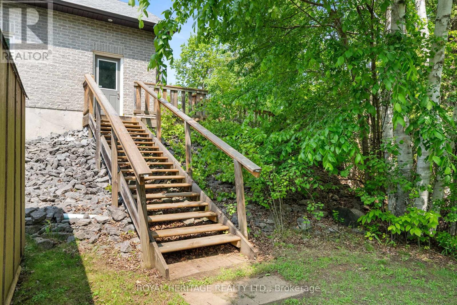 141 Shanagarry Drive, Selwyn, Ontario  K0L 1T0 - Photo 39 - X12192970