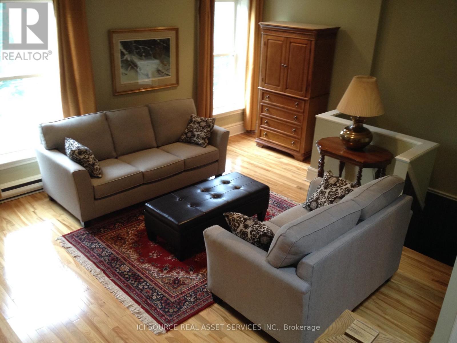 Property at 25 BEACONSFIELD AVENUE image 3