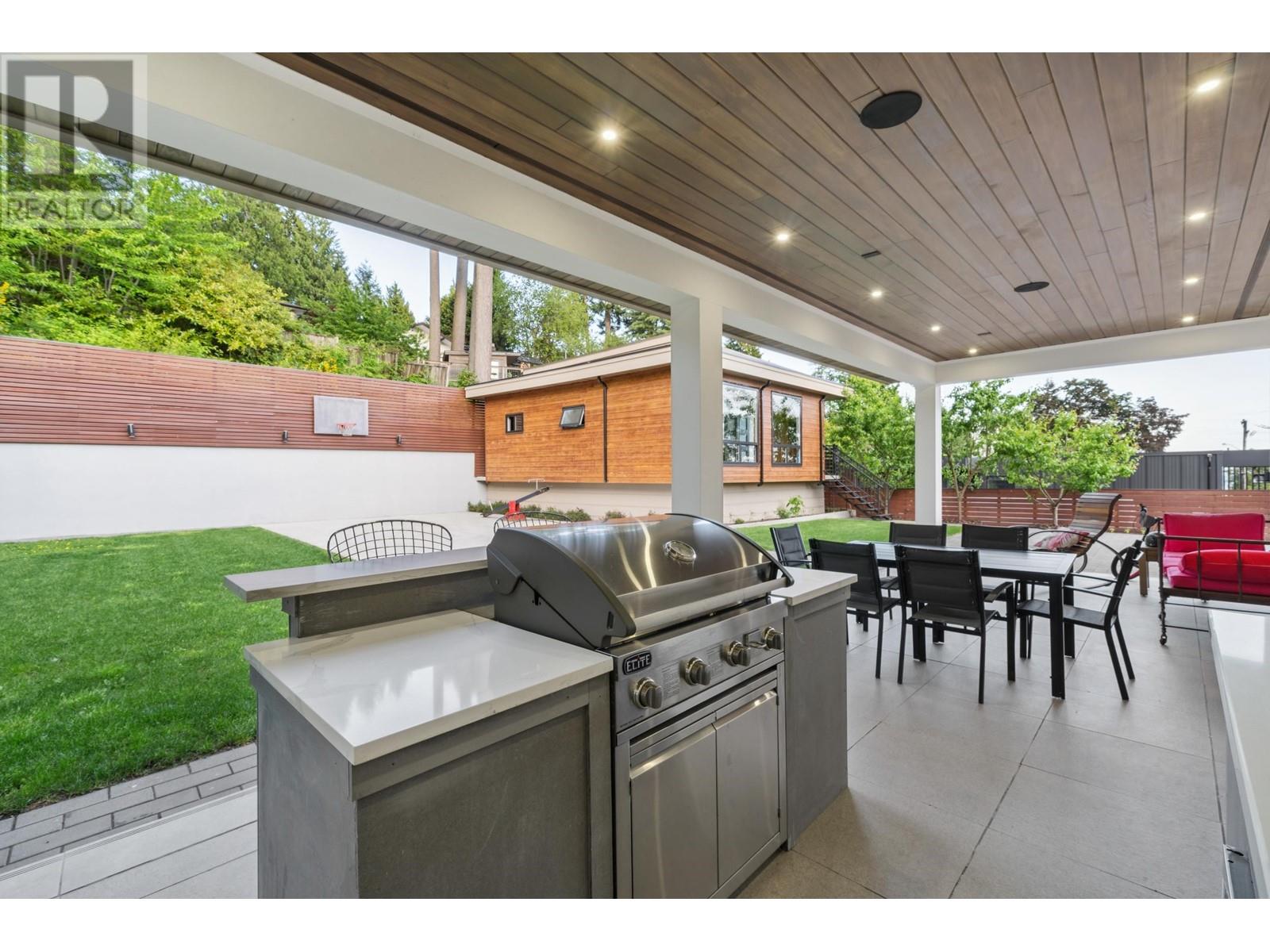 3980 Norwood Avenue, North Vancouver, British Columbia  V7N 3R3 - Photo 24 - R3010719
