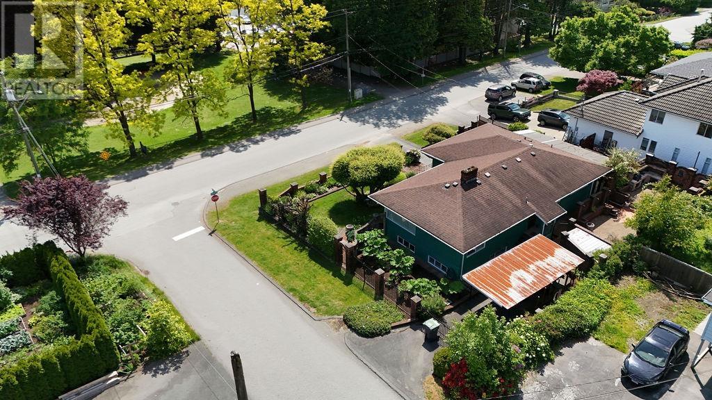 803 Edgar Avenue, Coquitlam, British Columbia  V3K 2J6 - Photo 4 - R3010725