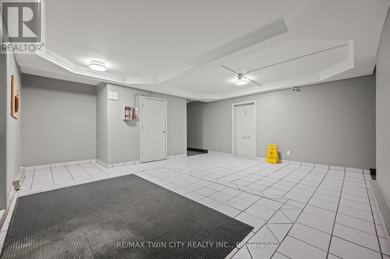Property at 10 - 742 WALTER STREET image 4