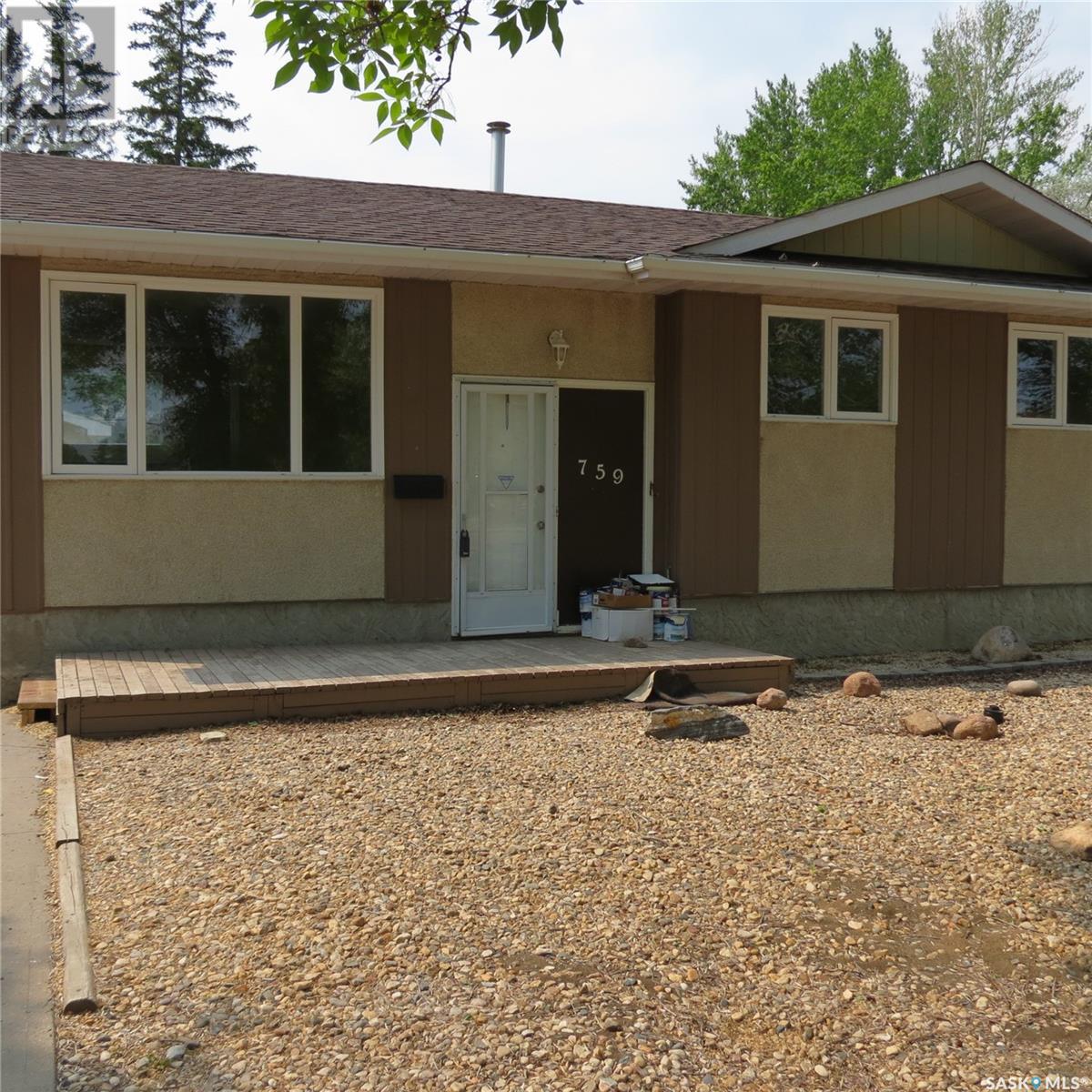 759 Rink Avenue, Regina, Saskatchewan  S4X 1S2 - Photo 1 - SK002568