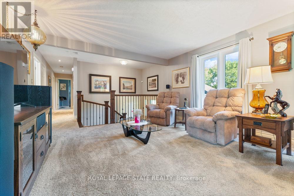 1909 Old Governors Road, Hamilton, Ontario  L0R 1J0 - Photo 8 - X12193039