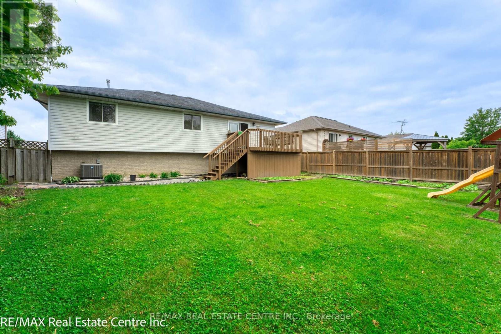 1616 Birchwood Crescent, Lakeshore, Ontario  N0R 1A0 - Photo 37 - X12193061