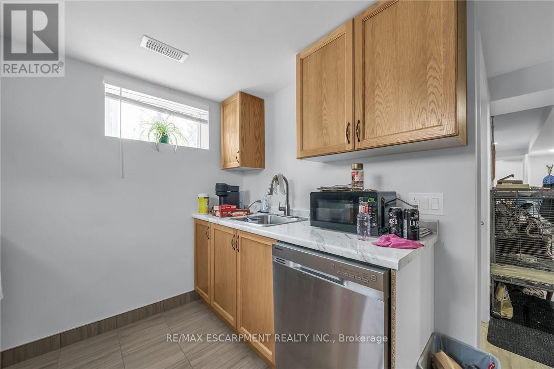 8 Shynal Avenue, Hamilton, Ontario  L8H 6K1 - Photo 30 - X12193109