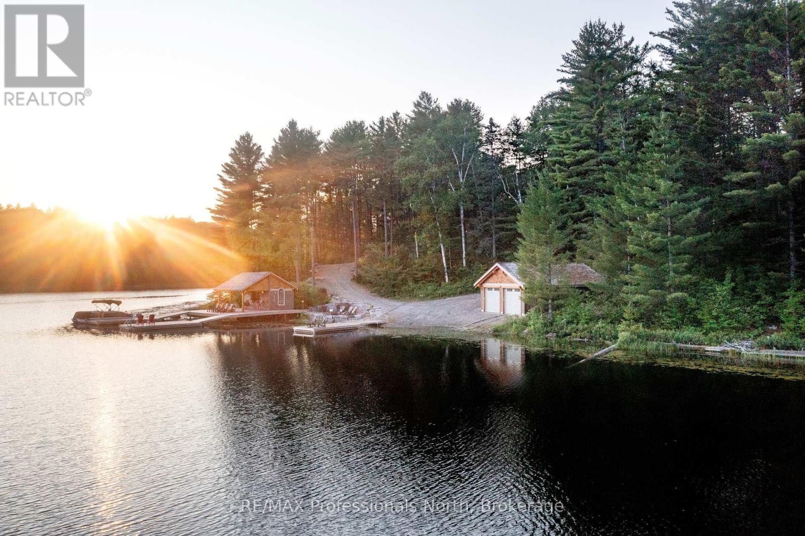 1600 Misty Knoll Trail, Dysart Et Al (Guilford), Ontario  K0M 1S0 - Photo 39 - X12193304