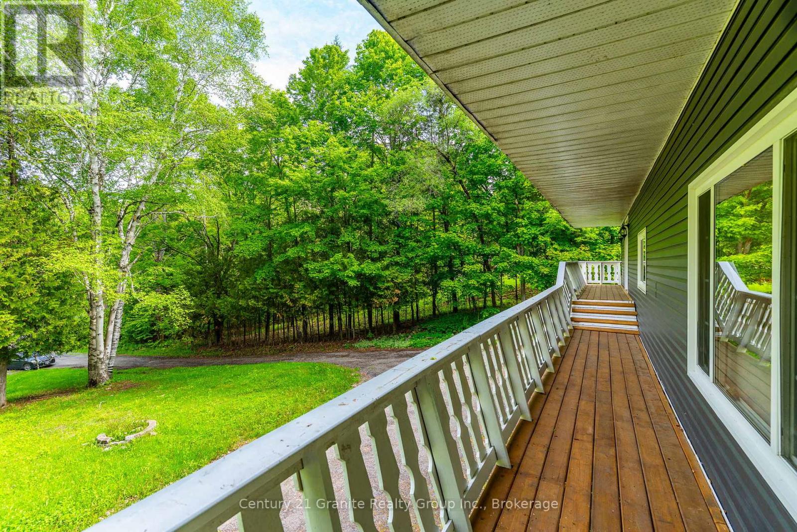 1630 Kashagawigamog Lake Road, Minden Hills, Ontario  K0M 2K0 - Photo 40 - X12193344