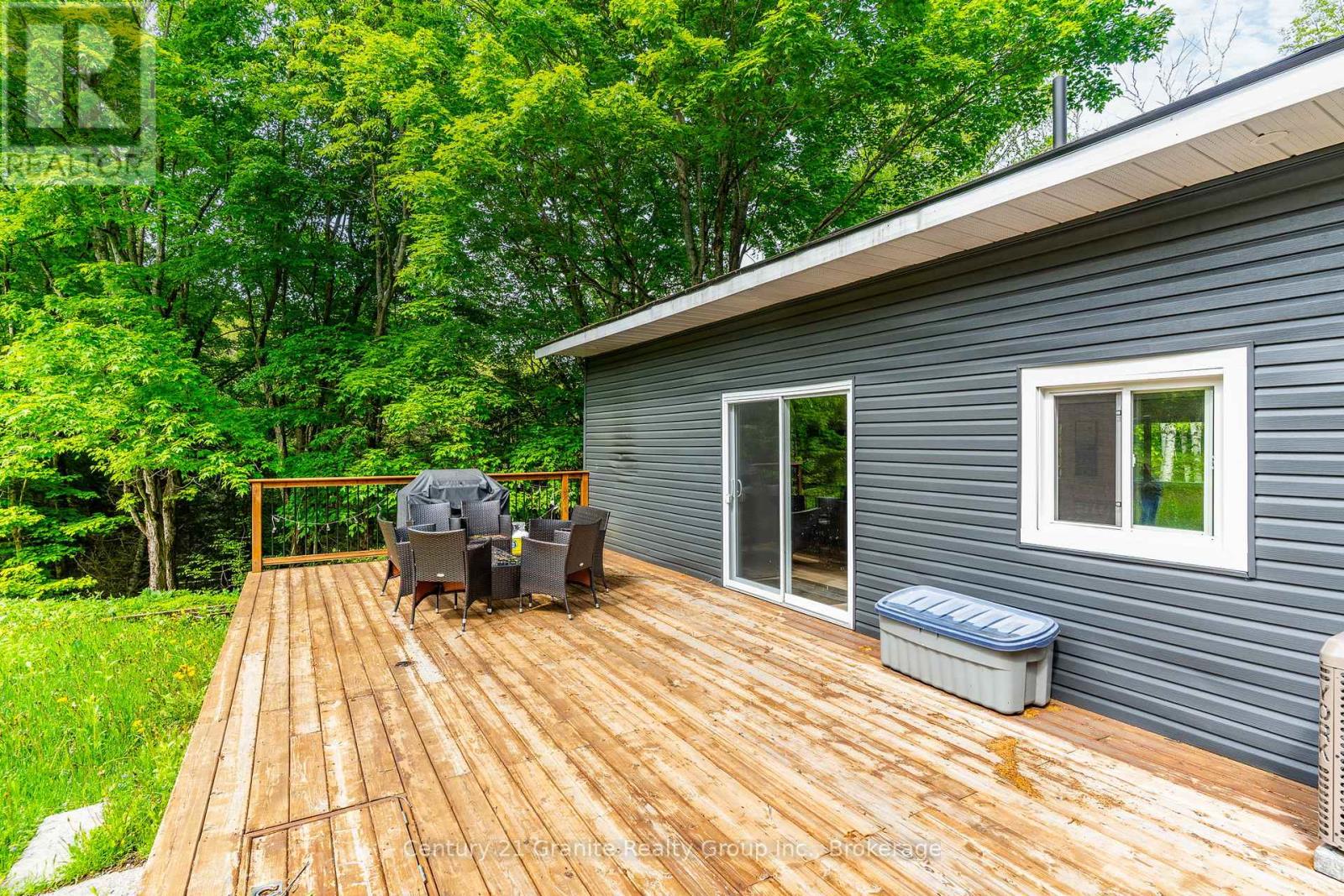 1630 Kashagawigamog Lake Road, Minden Hills, Ontario  K0M 2K0 - Photo 43 - X12193344