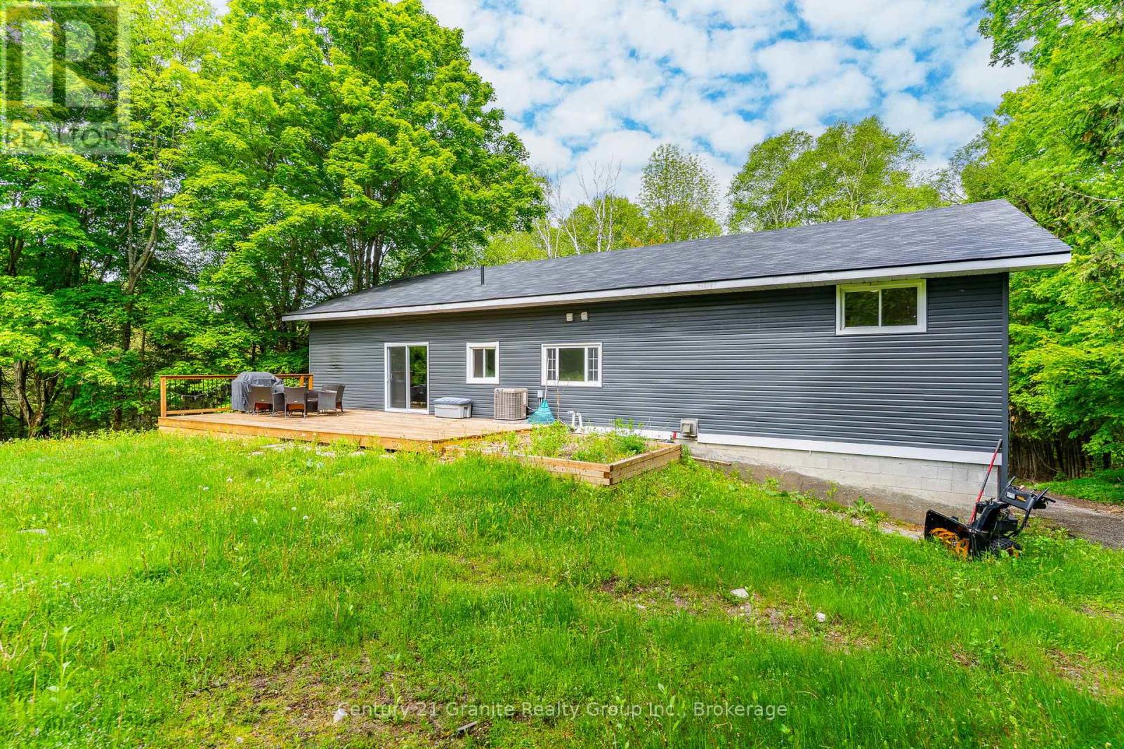 1630 Kashagawigamog Lake Road, Minden Hills, Ontario  K0M 2K0 - Photo 44 - X12193344