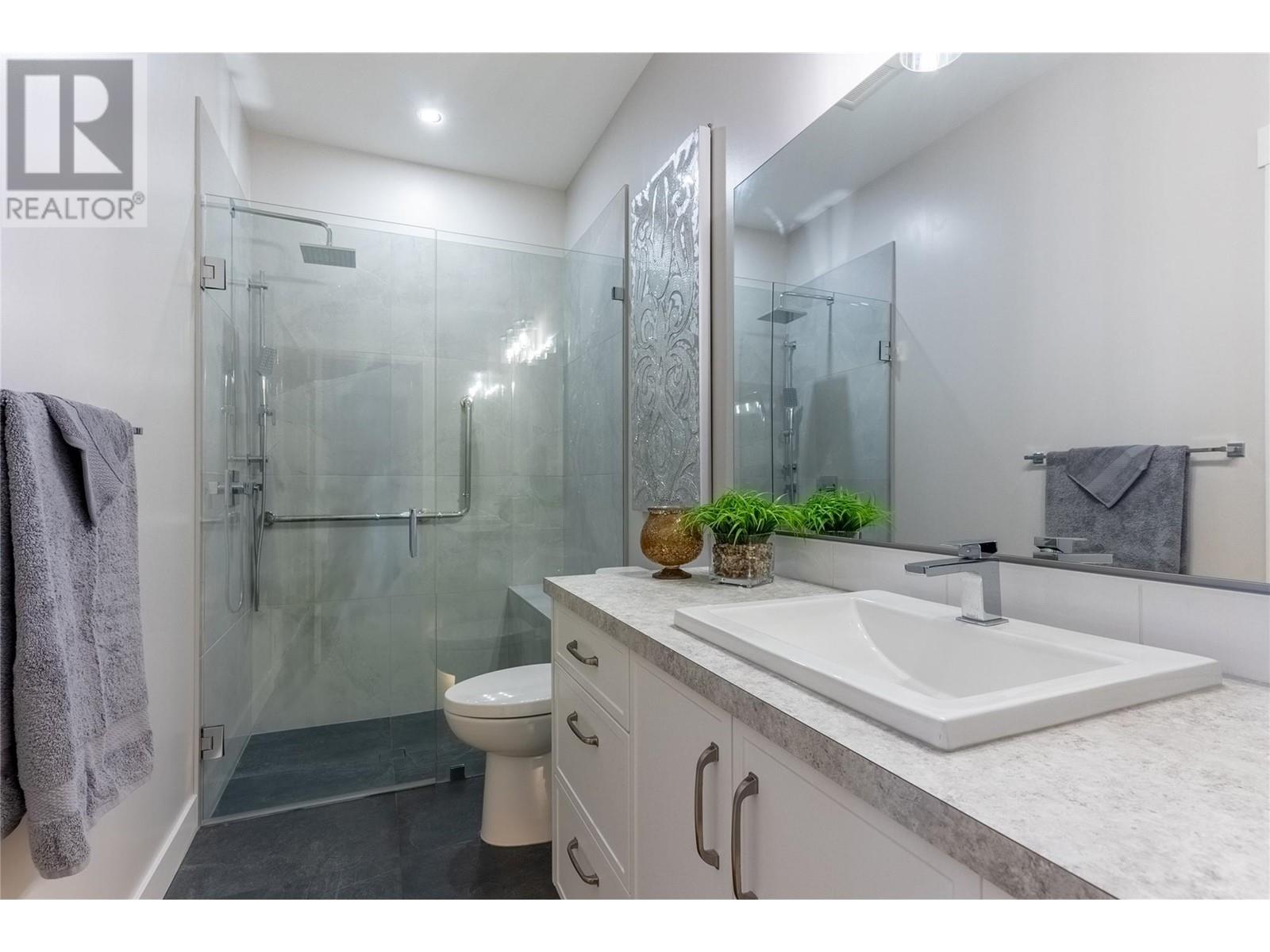 510 Poplar Drive, Logan Lake, BC V0K1W0