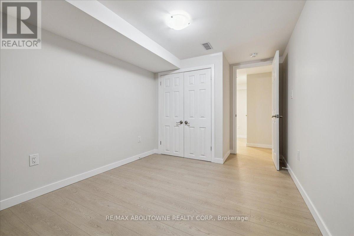 7 Dianne Drive, St. Catharines, Ontario  L2P 3R7 - Photo 23 - X12183838