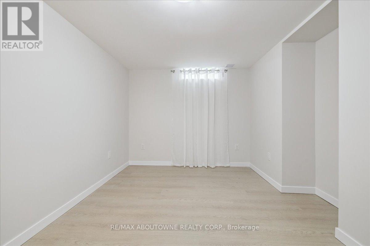 7 Dianne Drive, St. Catharines, Ontario  L2P 3R7 - Photo 19 - X12183838