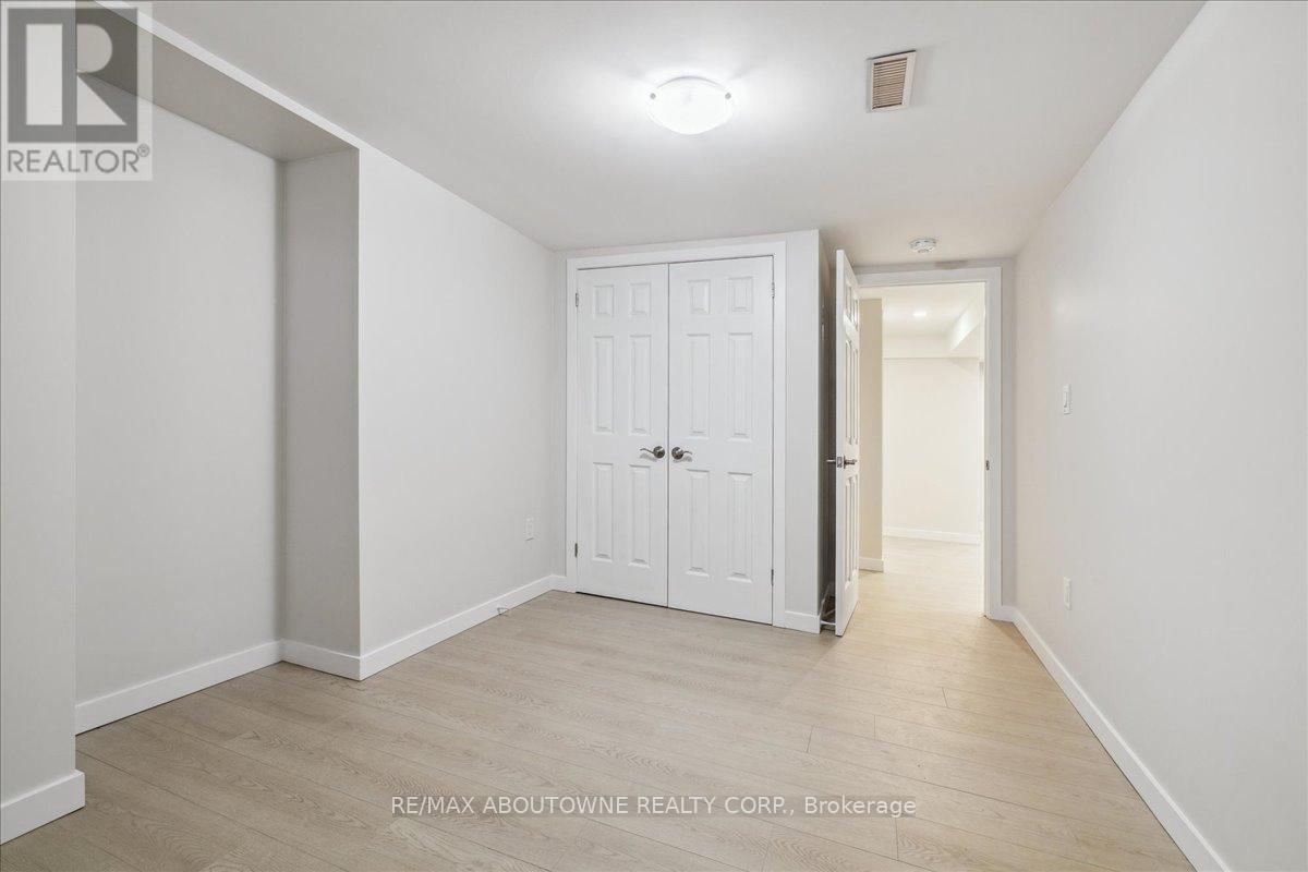 7 Dianne Drive, St. Catharines, Ontario  L2P 3R7 - Photo 17 - X12183838