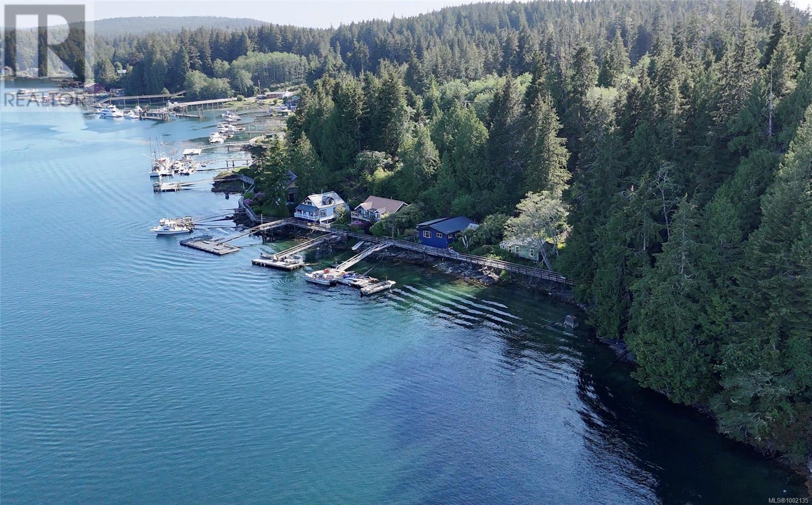 6 167 Regent St, Bamfield, British Columbia