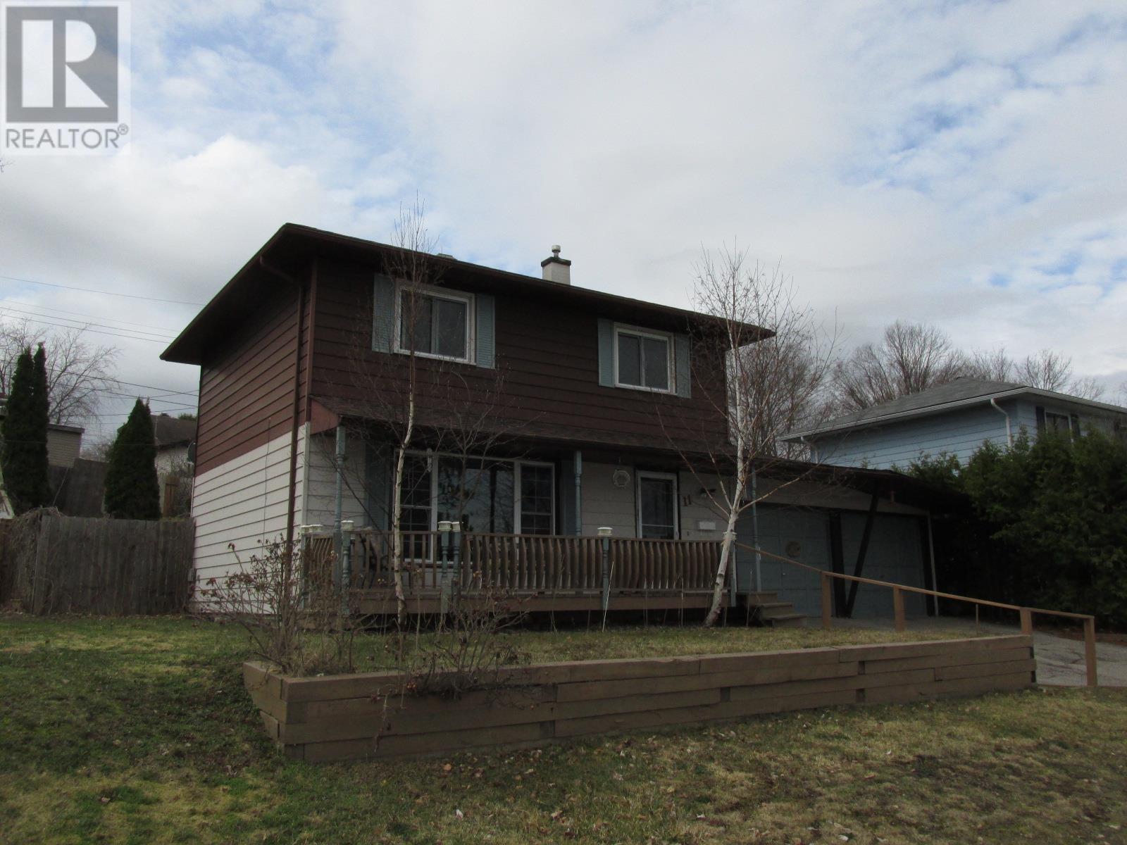 11 Birch Rd, Elliot Lake, Ontario  P5A 2C9 - Photo 27 - SM251391
