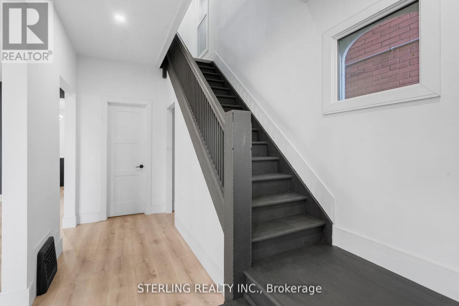 200 Stewart Street, Peterborough, Ontario  K9J 3M5 - Photo 3 - X12193166