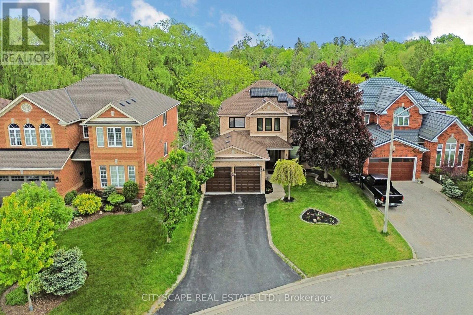 Property at 87 SPOONER CRESCENT image 2