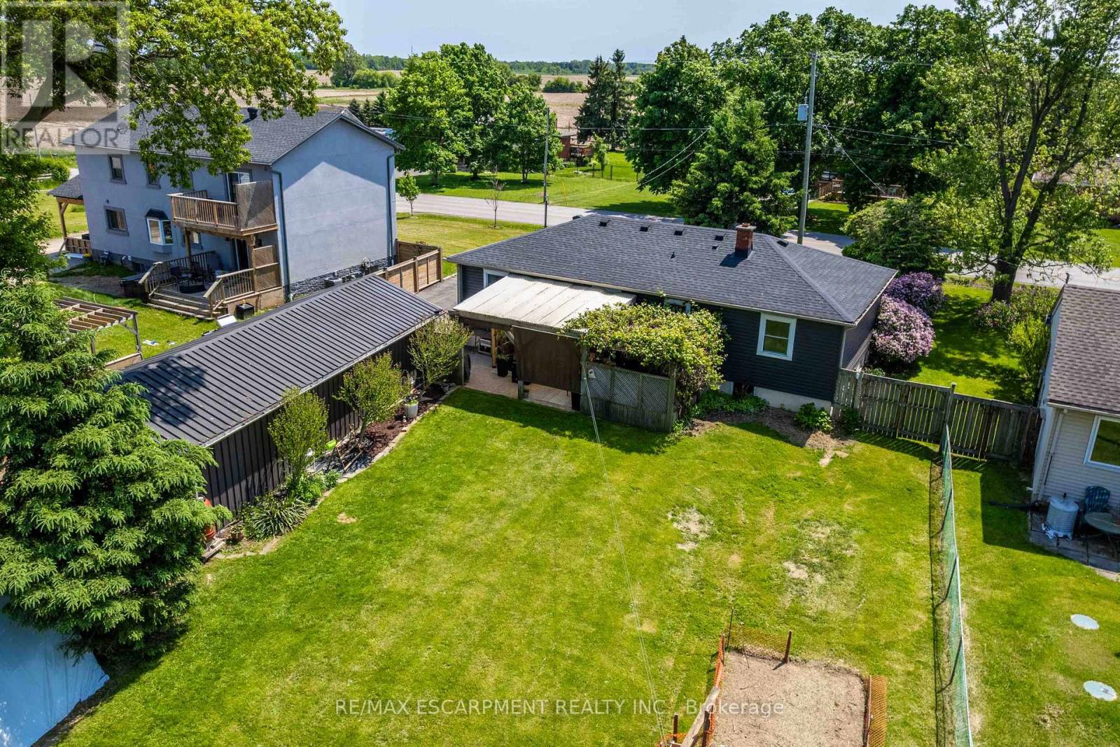 8554 Haldibrook Road, Hamilton, Ontario  N3W 2G8 - Photo 48 - X12193279