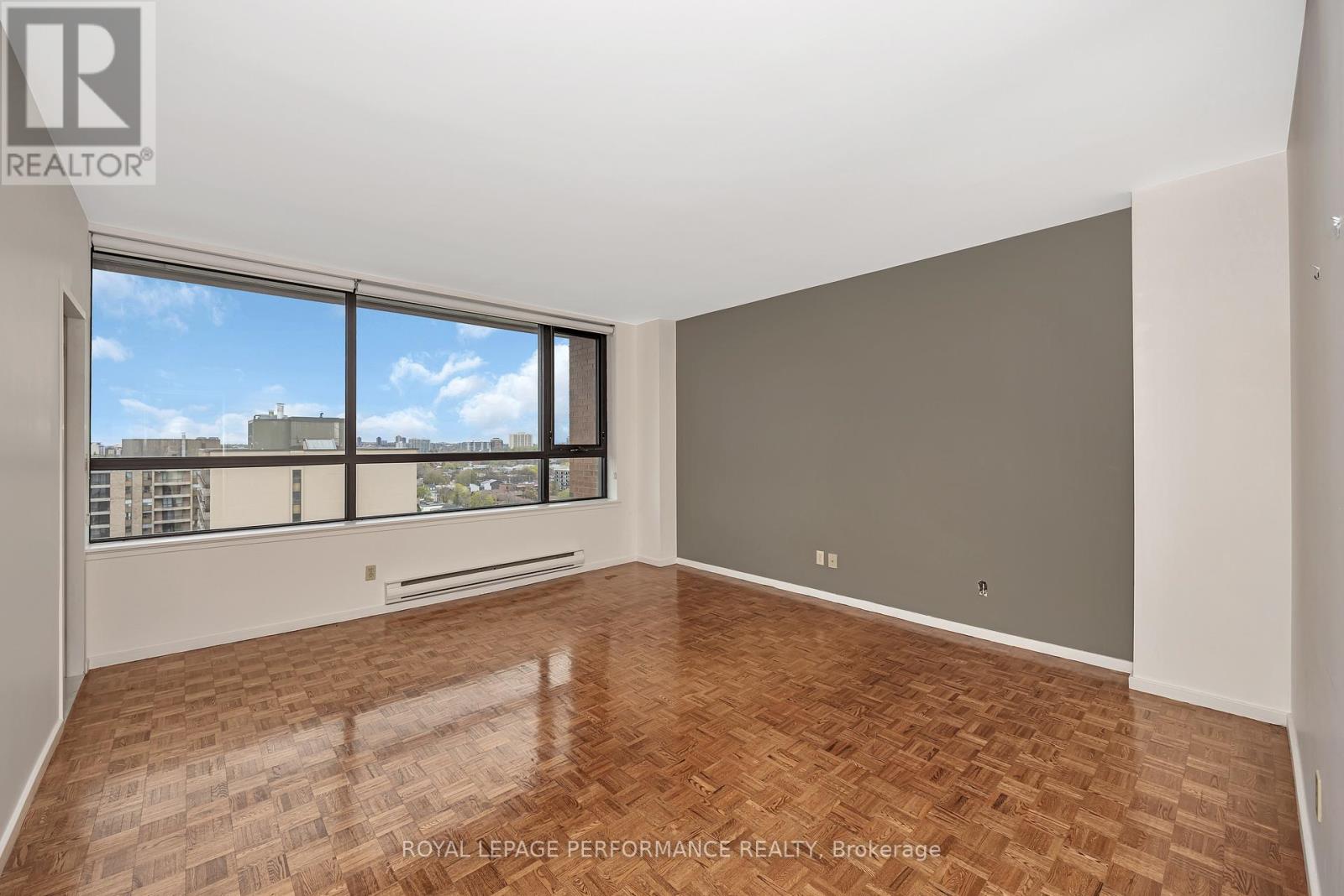 1204 - 40 Boteler Street, Ottawa, Ontario  K1N 9C8 - Photo 34 - X12193338