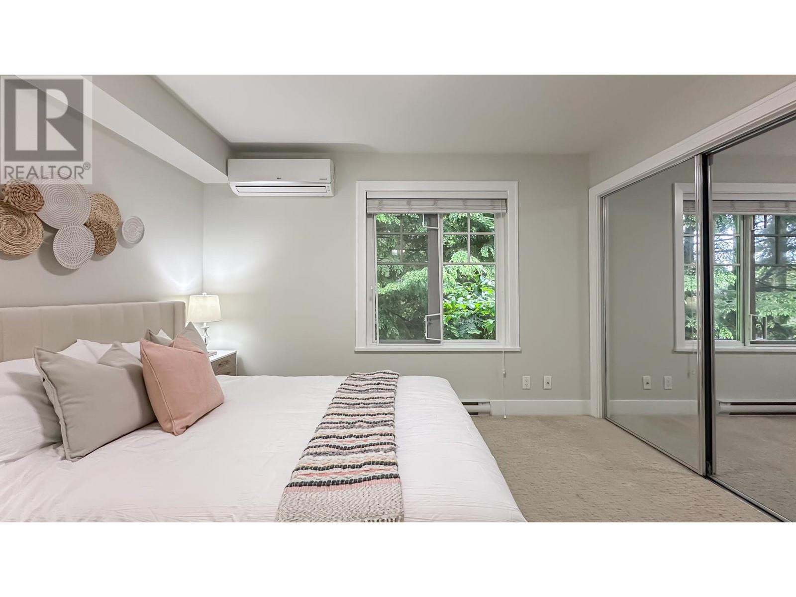 Listing Picture 10 of 36 : 1461 TILNEY MEWS, Vancouver / 溫哥華 - 魯藝地產 Yvonne Lu Group - MLS Medallion Club Member