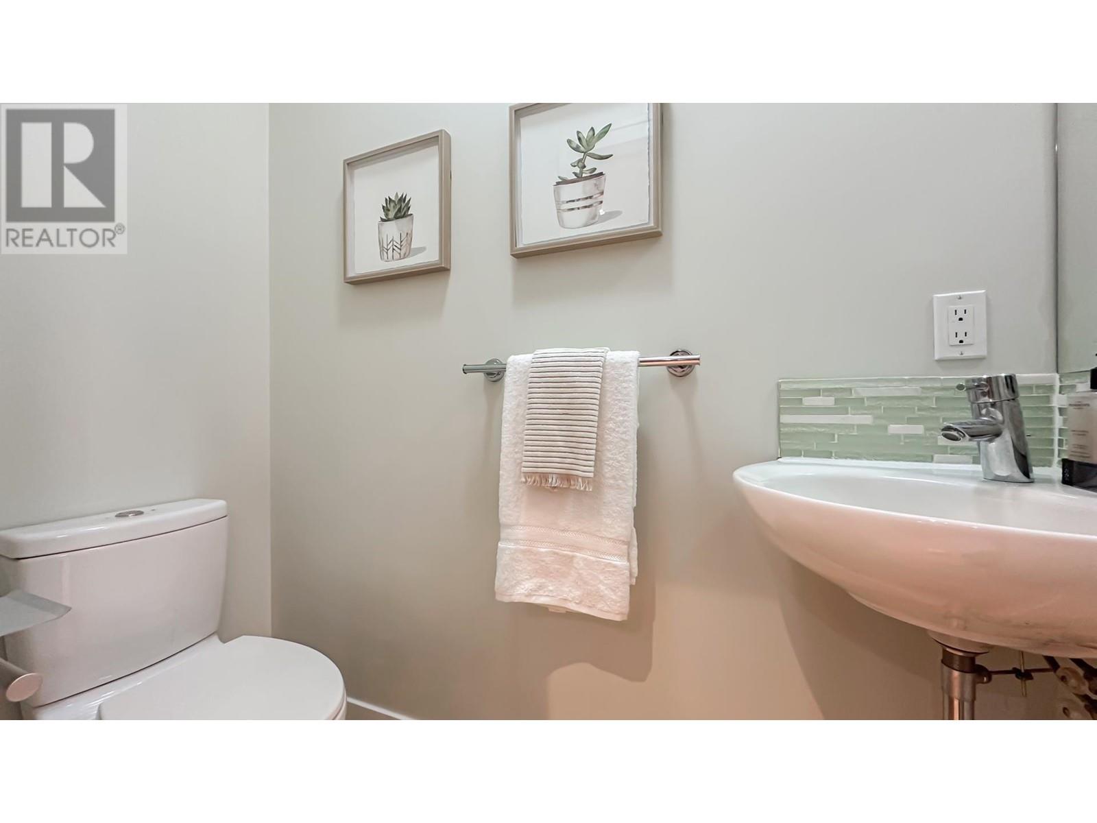 Listing Picture 7 of 36 : 1461 TILNEY MEWS, Vancouver / 溫哥華 - 魯藝地產 Yvonne Lu Group - MLS Medallion Club Member