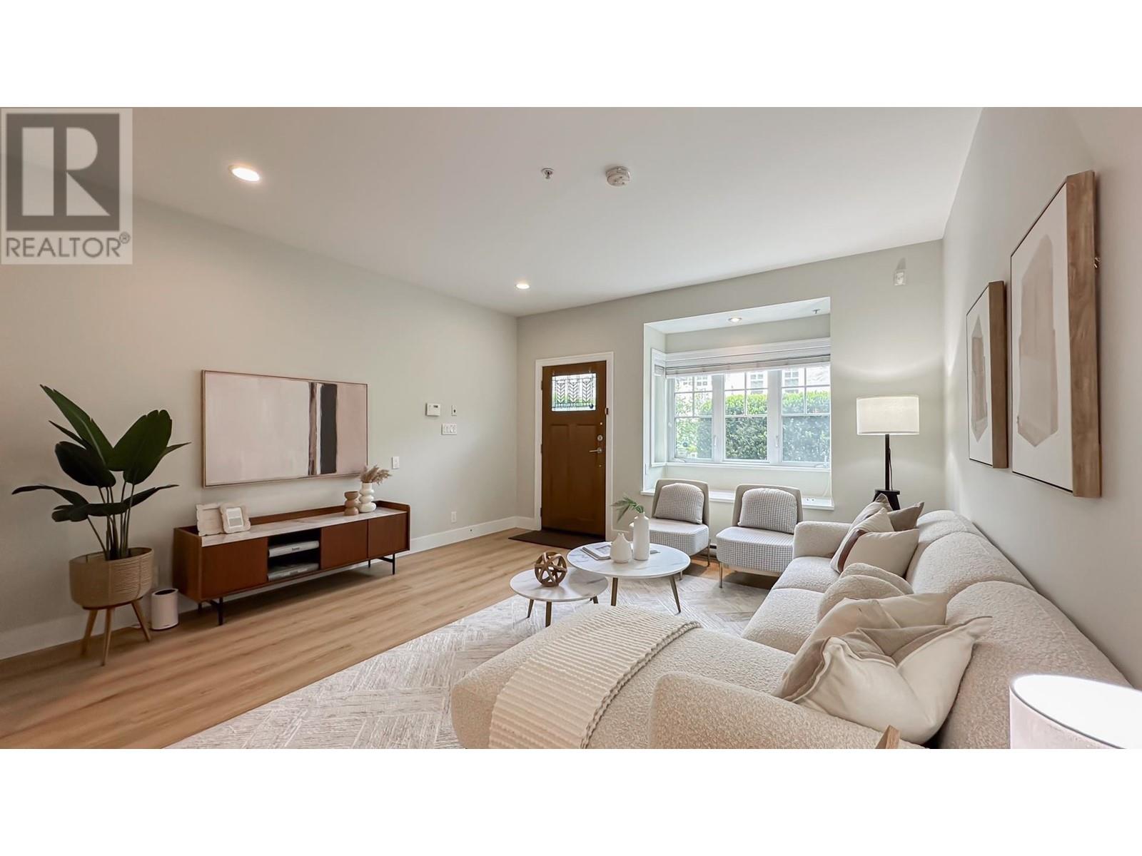 Listing Picture 29 of 36 : 1461 TILNEY MEWS, Vancouver / 溫哥華 - 魯藝地產 Yvonne Lu Group - MLS Medallion Club Member