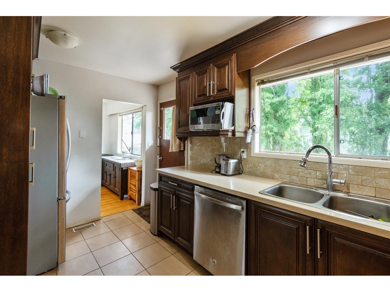 8082 112 Street Street, Delta, British Columbia  V4C 4W3 - Photo 11 - R3009996