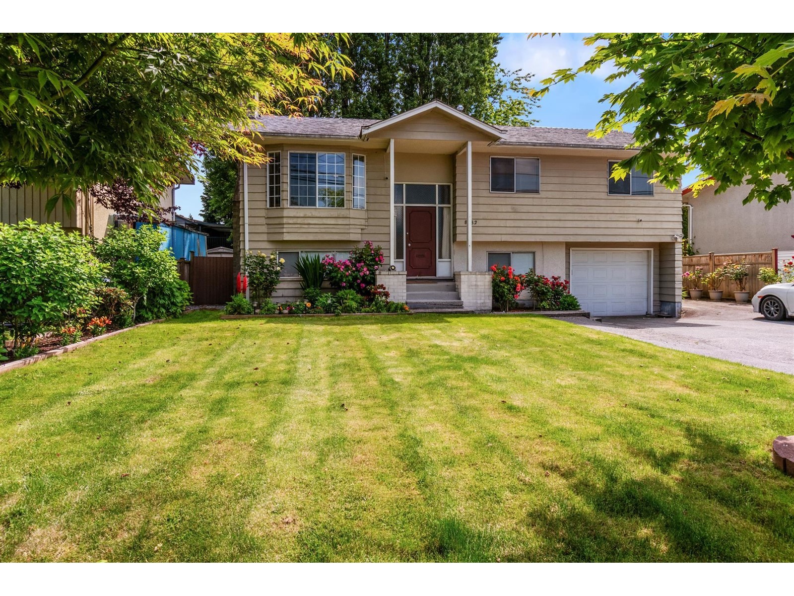 8082 112 Street, Delta, British Columbia  V4C 4W3 - Photo 1 - R3009996