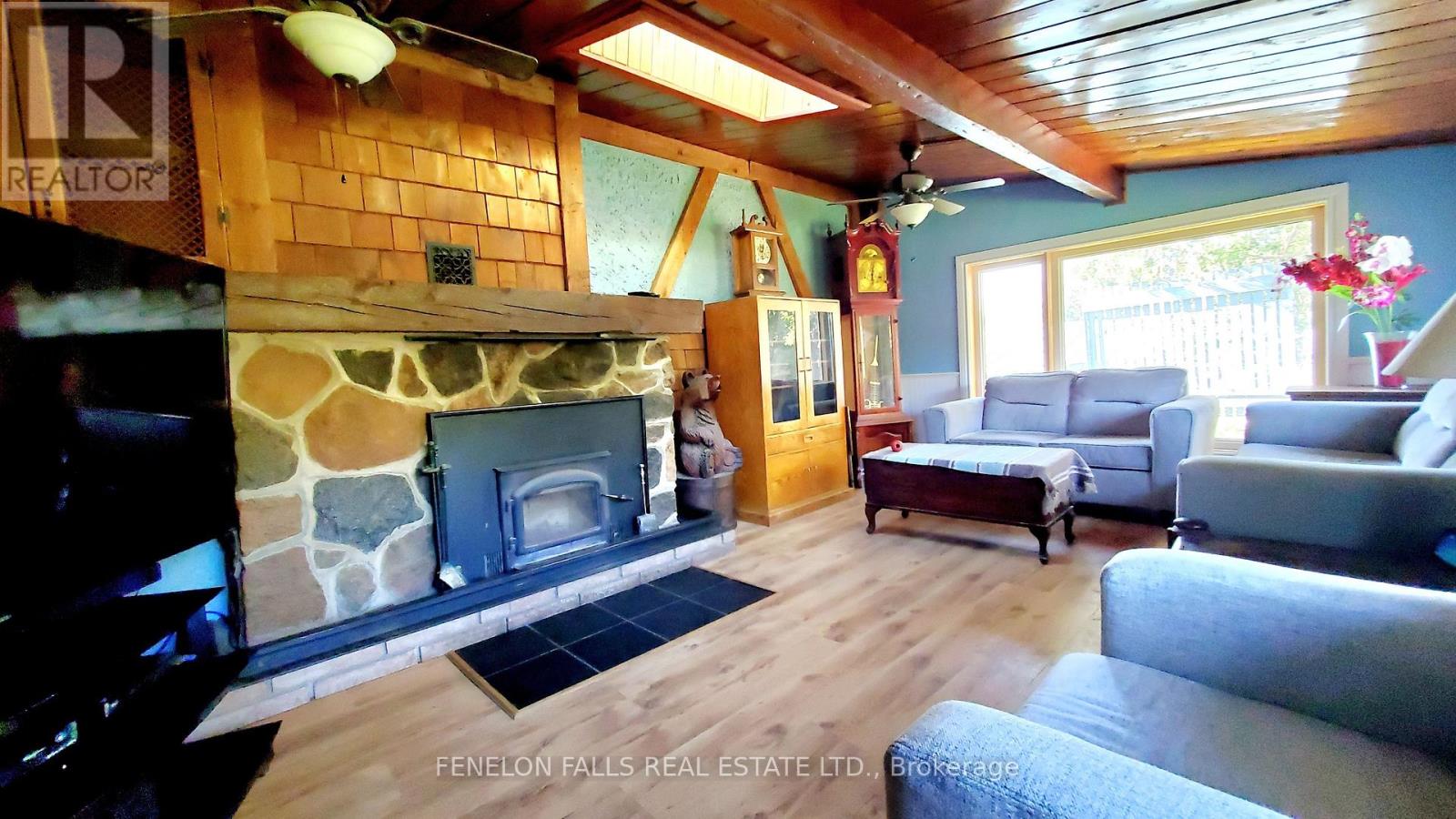 105 Cedarplank Road, Kawartha Lakes, Ontario  K0M 1N0 - Photo 16 - X12156149