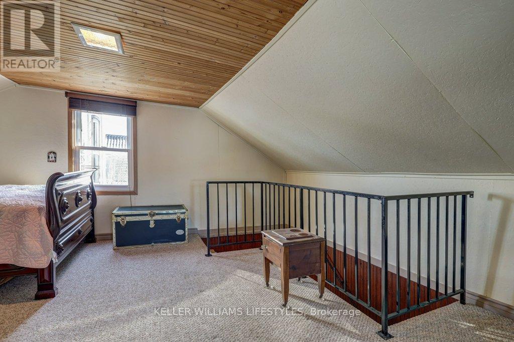 22709 Thames Road, Southwest Middlesex (Appin), Ontario  N0L 1A0 - Photo 30 - X12098620