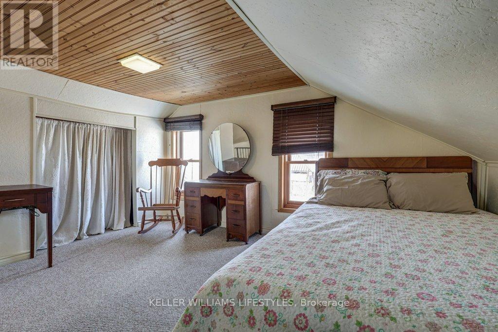22709 Thames Road, Southwest Middlesex (Appin), Ontario  N0L 1A0 - Photo 34 - X12098620