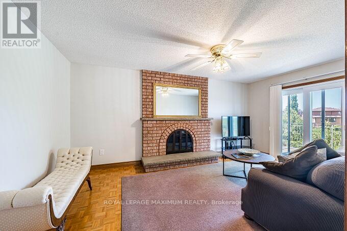 131 Kaiser Drive, Vaughan (West Woodbridge), Ontario  L4L 3V4 - Photo 15 - N12192485