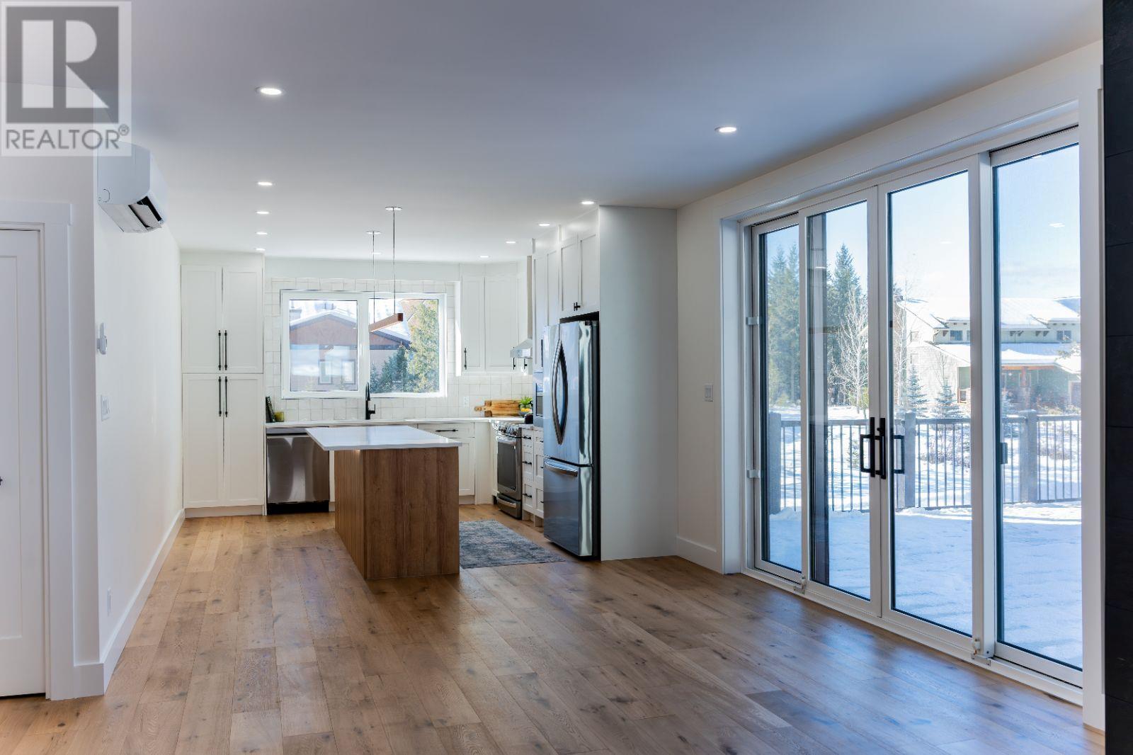 4834 Mountain View Drive, Fairmont Hot Springs, British Columbia  V0B 1L1 - Photo 19 - 10326731