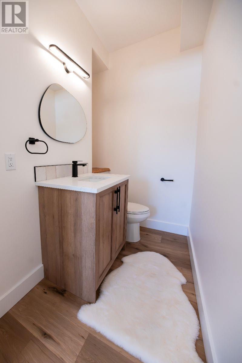 4834 Mountain View Drive, Fairmont Hot Springs, British Columbia  V0B 1L1 - Photo 68 - 10326731