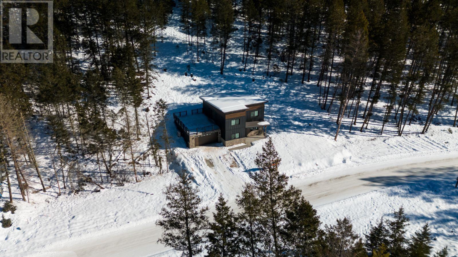 4834 Mountain View Drive, Fairmont Hot Springs, British Columbia  V0B 1L1 - Photo 8 - 10326731