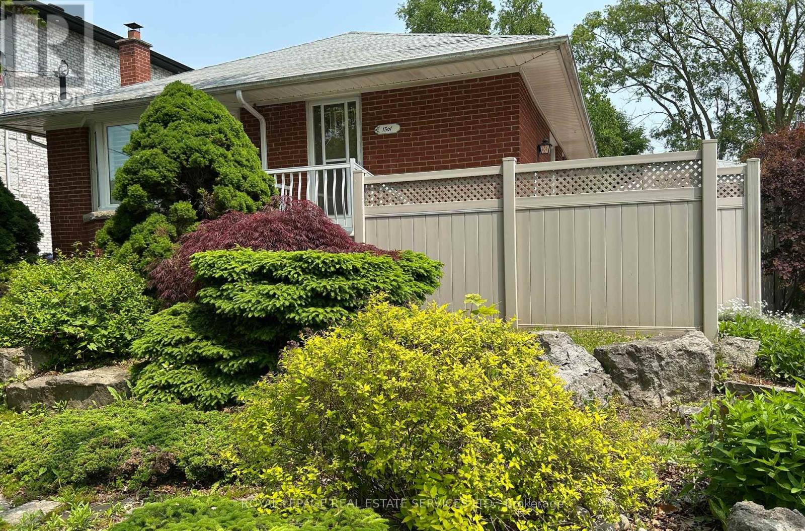 Property at 1361 KENMUIR AVENUE image 4