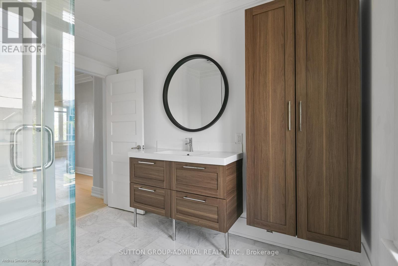 2nd & 3rd Floor - 481 Brock Avenue, Toronto, Ontario  M6H 3N8 - Photo 14 - C12193285